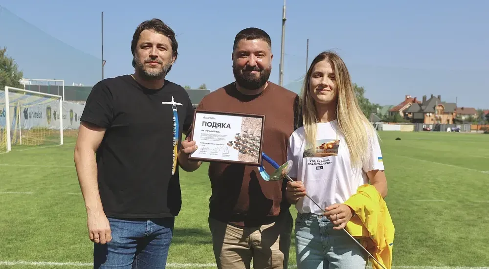 Ольга Харлан та Сергій Притула зустрілися з командами "Металіста 1925"