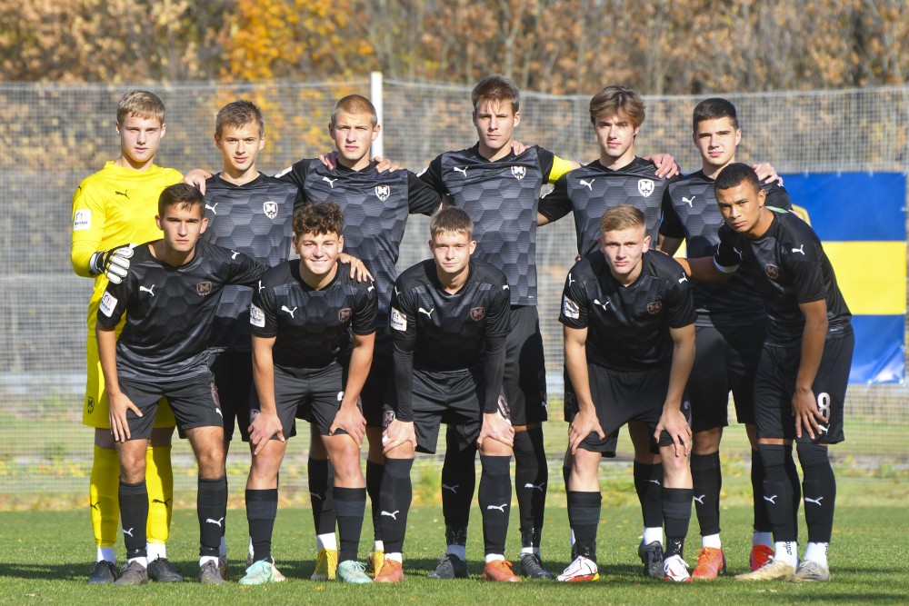 "Металіст 1925" U-19 - "Інгулець" U-19 - 2:0
