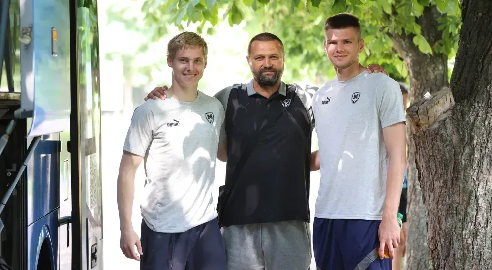 "Металіст 1925" вирушив на збір до Винників